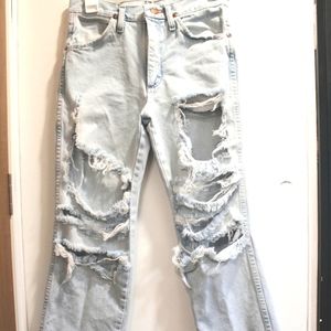 Distressed Wrangler Jeans 28x30